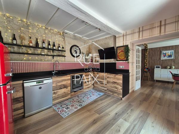 86200 CHALAIS Maison Chalais 8 pièce(s) 177 m2