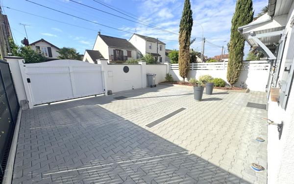 Maison à vendre    5 pièces •  Villeparisis