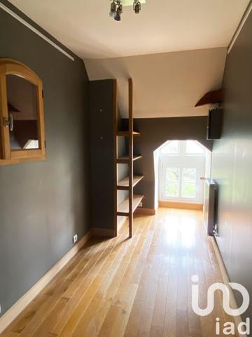 Longère 11 pièces de 353 m² à Marmagne (18500)