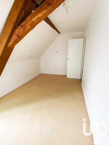 Longère 11 pièces de 353 m² à Marmagne (18500)
