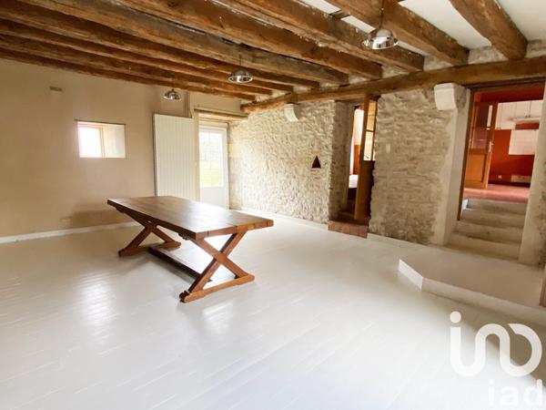 Longère 11 pièces de 353 m² à Marmagne (18500)