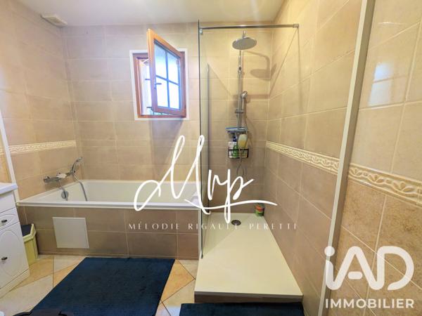 Maison à vendre 6 pièces 122 m² Courtonne-les-Deux-Églises