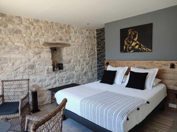 Maison ancienne - Cahors Propriété .Gite et Chambres d'hotes . Cahors / Saint Cirq Lapopie