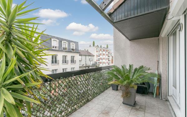 Appartement à vendre    3 pièces • 69,80 m2 Gournay-sur-Marne