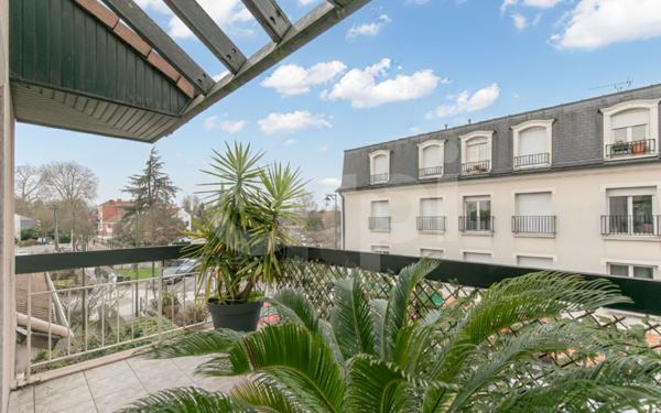 Appartement à vendre    3 pièces • 69,80 m2 Gournay-sur-Marne