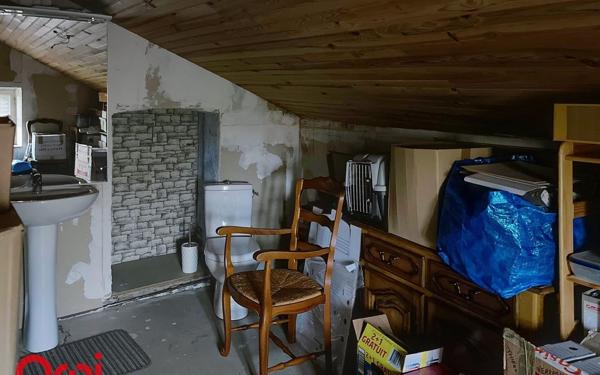 Maison à vendre    5 pièces •  Bézenet