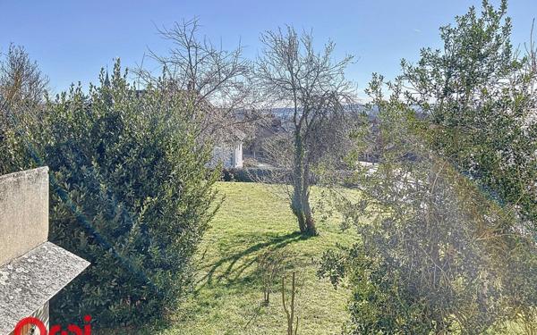 Maison à vendre    5 pièces •  Bézenet