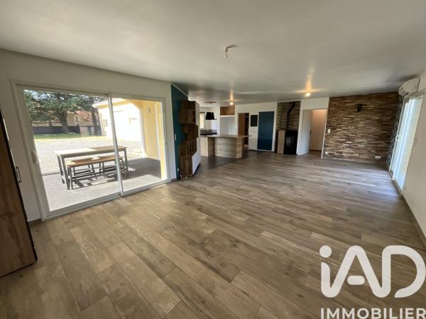 Maison à vendre 6 pièces 152 m² Saint-Julien-l'Ars