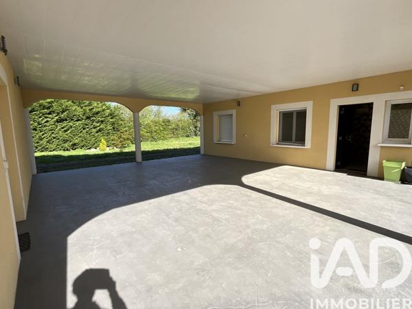 Maison à vendre 6 pièces 152 m² Saint-Julien-l'Ars