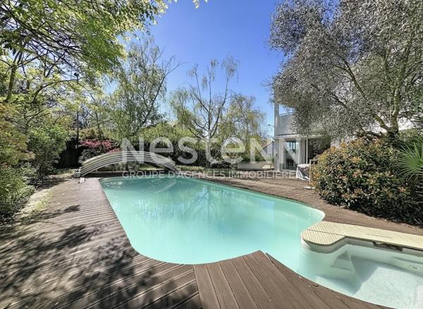 EXCLUSIVITE - VENTE MAISON WISSOUS - RARE SUR LE MARCHE - TERRAIN DE 587M2 - 9 PIECES - 6 CHAMBRES - PISCINE - JARDIN