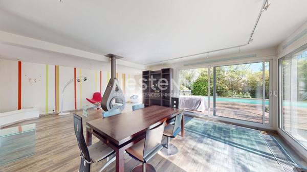 EXCLUSIVITE - VENTE MAISON WISSOUS - RARE SUR LE MARCHE - TERRAIN DE 587M2 - 9 PIECES - 6 CHAMBRES - PISCINE - JARDIN