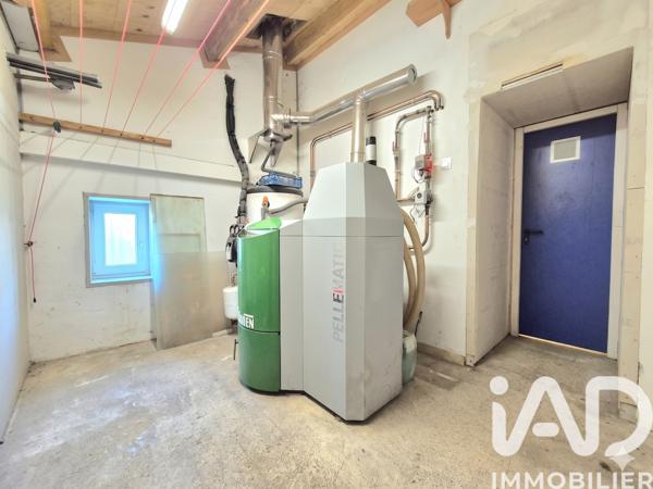 Maison à vendre 4 pièces 92 m² Saint-Priest-la-Prugne