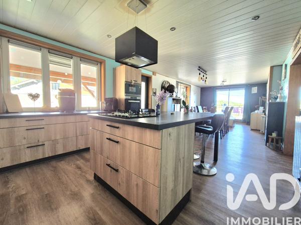 Maison à vendre 4 pièces 92 m² Saint-Priest-la-Prugne
