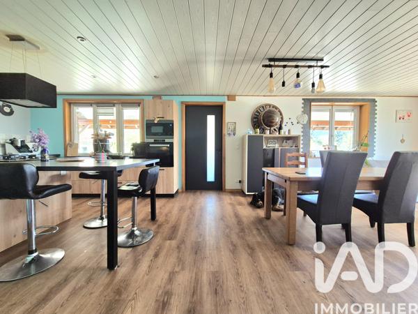Maison à vendre 4 pièces 92 m² Saint-Priest-la-Prugne
