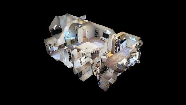 Une maison où il fait bon vivre, au cœur d’un quartier recherché.