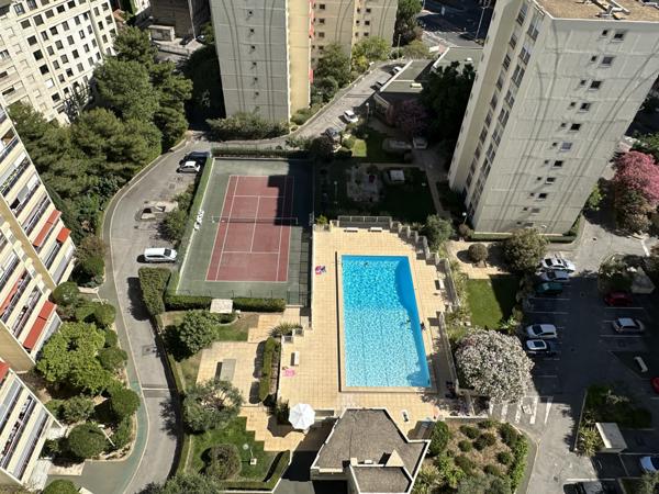 Montpellier (34000) Grand appartement en vente avec 2 chambres quartier Antigone à Montpellier