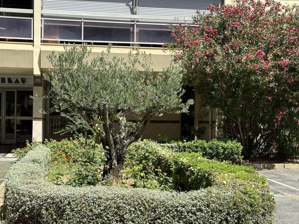 Montpellier (34000) Grand appartement en vente avec 2 chambres quartier Antigone à Montpellier