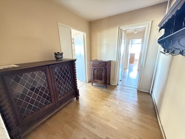 Montpellier (34000) Grand appartement en vente avec 2 chambres quartier Antigone à Montpellier