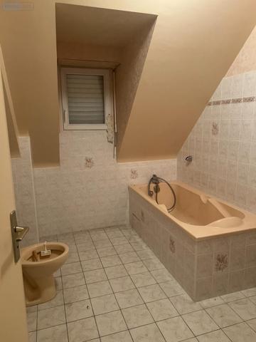 Maison individuelle à vendre à Dol-de-Bretagne en Ille-et-Vilaine (35120), ref : CF/   
VILLE