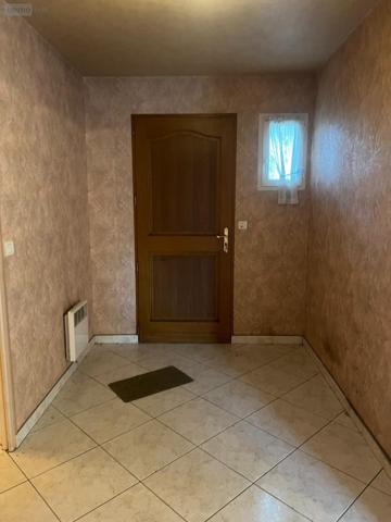 Maison individuelle à vendre à Dol-de-Bretagne en Ille-et-Vilaine (35120), ref : CF/   
VILLE