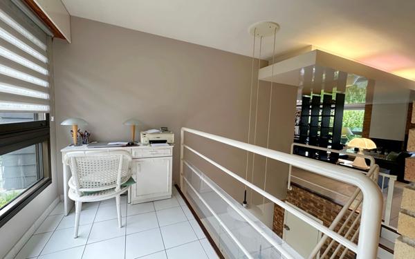 Maison à vendre    4 pièces • 166,02 m2 Cergy