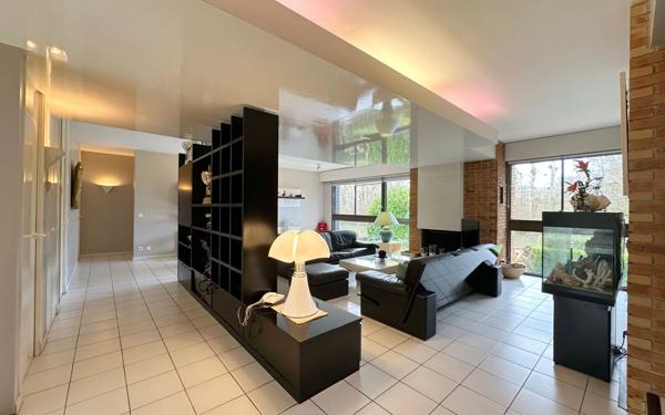 Maison à vendre    4 pièces • 166,02 m2 Cergy