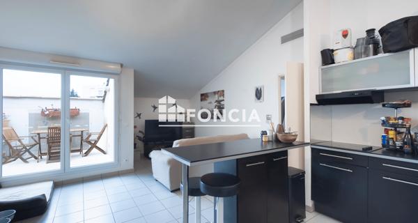 À vendre Appartement 2 pièces 42.2 m² - Salon-de-provence 13300
