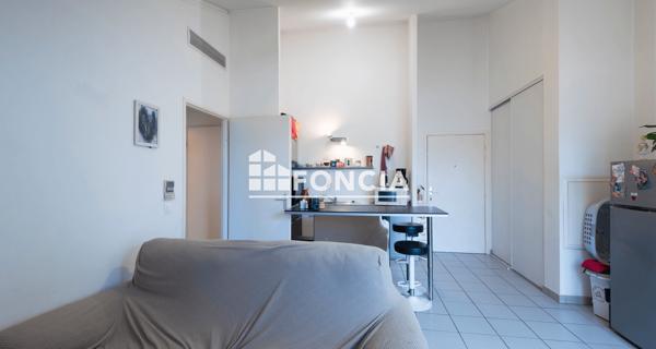 À vendre Appartement 2 pièces 42.2 m² - Salon-de-provence 13300
