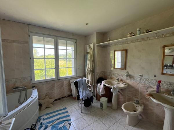 17600 MEDIS MEDIS / Centre bourg