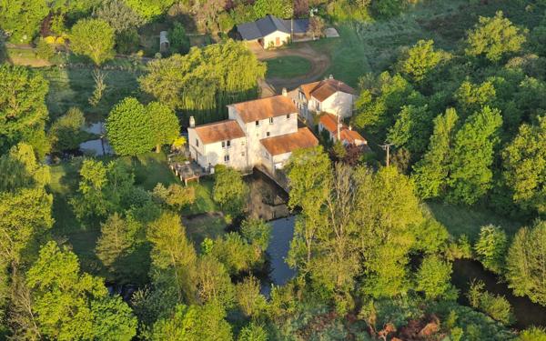 Maison à vendre    15 pièces •  Rocheservière