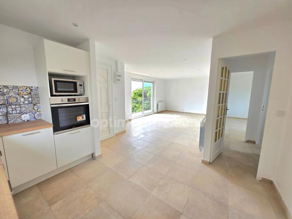 ✨ Votre Nouveau Chapitre Débute à Fos-sur-Mer, Secteur Grande Plage ! ✨