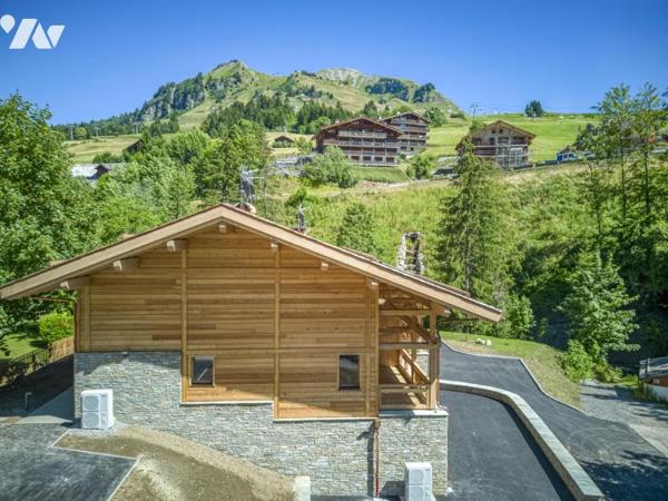 Chalet 126 m², avec balcon + terrasse au Grand Bornand