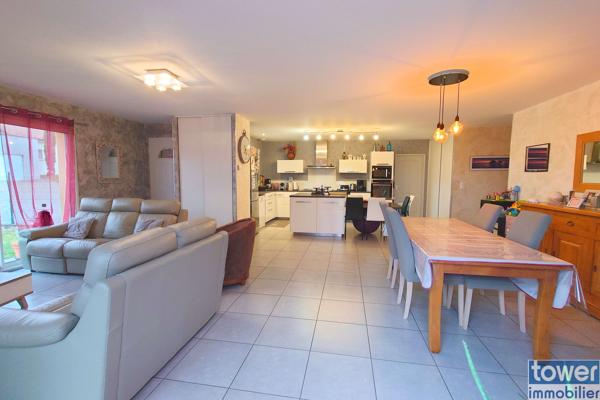 Maison
                                                                                                                                                                                                                                                                                                                        4 pièce(s)                                                                                                                                                                                                          3 chambre(s)                                                                                                                                                                                                          113  m²