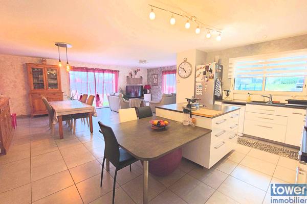 Maison
                                                                                                                                                                                                                                                                                                                        4 pièce(s)                                                                                                                                                                                                          3 chambre(s)                                                                                                                                                                                                          113  m²