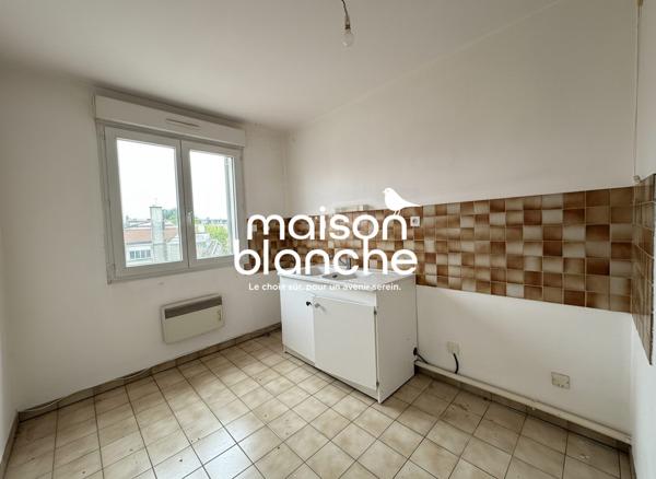 APPARTEMENT T2 CENTRE VILLE - PARTHENAY