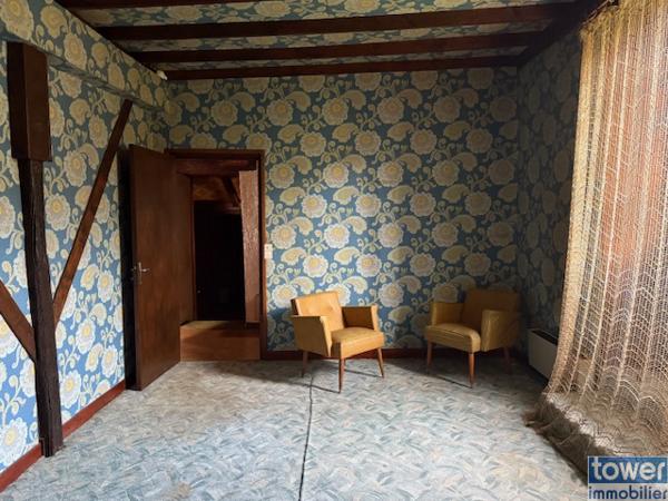 Maison
                                                                                                                                                                                                                                                                                                                        6 pièce(s)                                                                                                                                                                                                          4 chambre(s)                                                                                                                                                                                                          153  m²