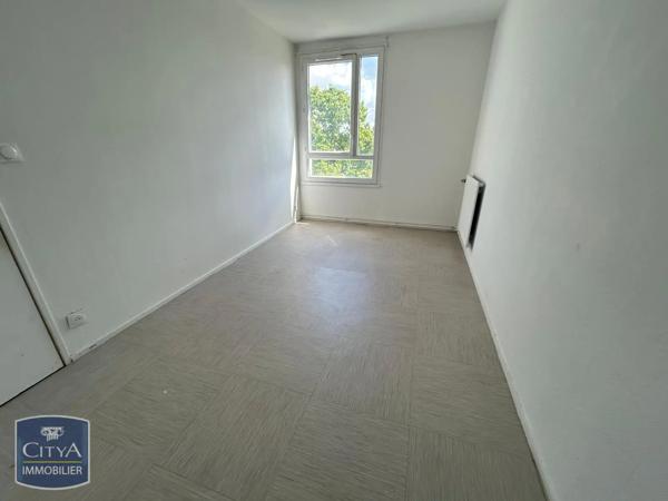 Appartement à louer 3 pièces 66.4m² Meaux (77100)