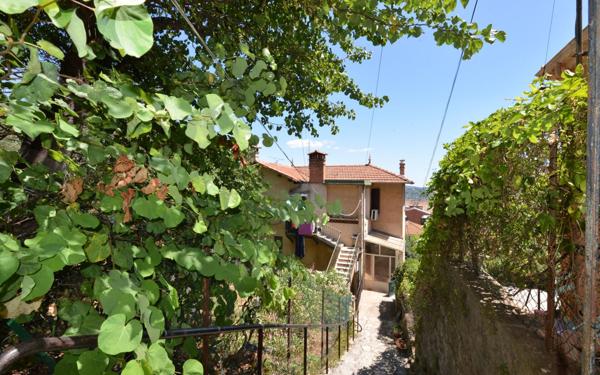 Appartement à vendre    4 pièces • 66,61 m2 Grasse