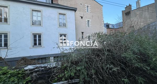 À vendre Appartement 5 pièces 101.9 m² - Nantes 44000