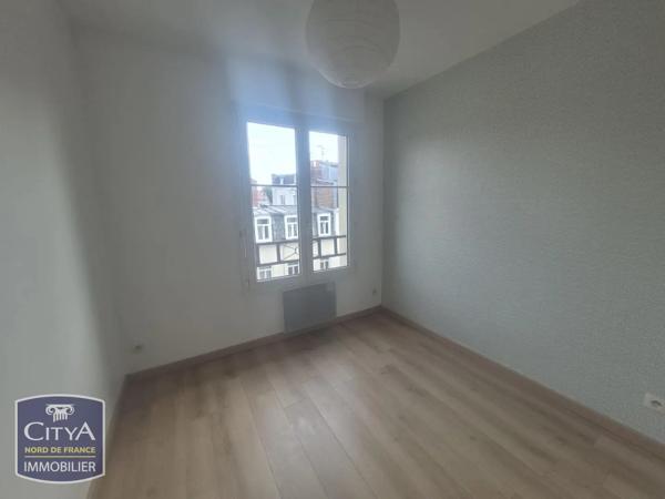 Appartement à louer 3 pièces 57.43m² Lille (59000)