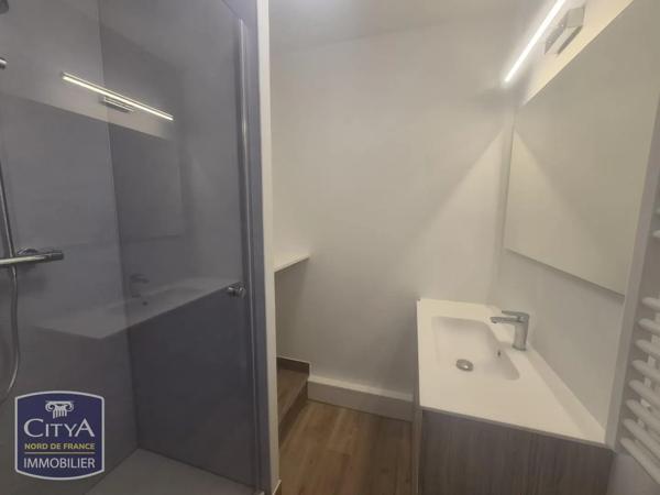 Appartement à louer 3 pièces 57.43m² Lille (59000)