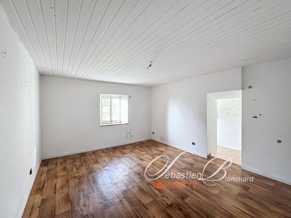 Maison à rénover de 87m2 et grange attenante