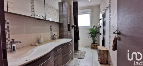 Maison à vendre 5 pièces 158 m² Valmont