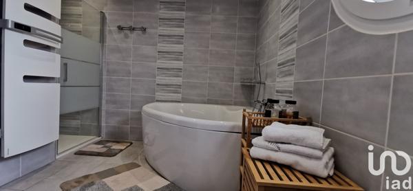 Maison à vendre 5 pièces 158 m² Valmont