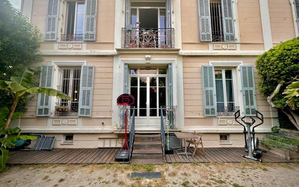 Appartement à vendre    4 pièces • 101,96 m2 Nice