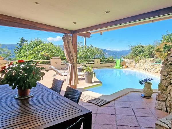 Maison 5 pièces - 180 m² Exclusivité efficity