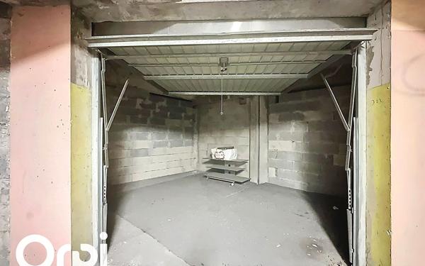 Stationnement à vendre    15 m2 Nice