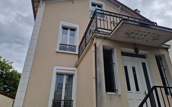 Maison à vendre    6 pièces •  Saint-Maur-des-Fossés