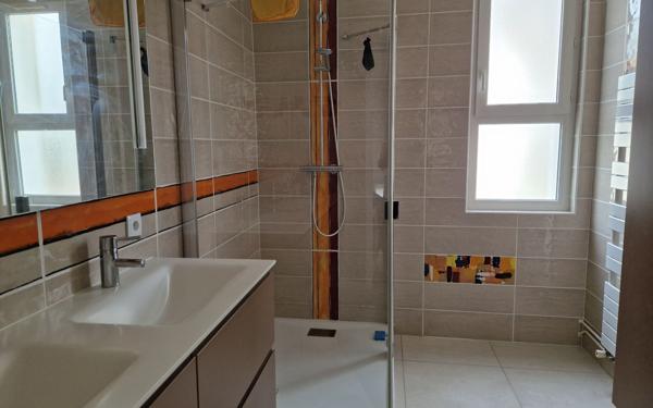 Maison à vendre    6 pièces •  Saint-Maur-des-Fossés