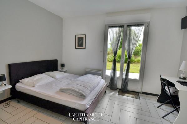 Ensemble immobilier à VIRE (14) avec Terrain 5 280 m² - CALVADOS - NORMANDIE